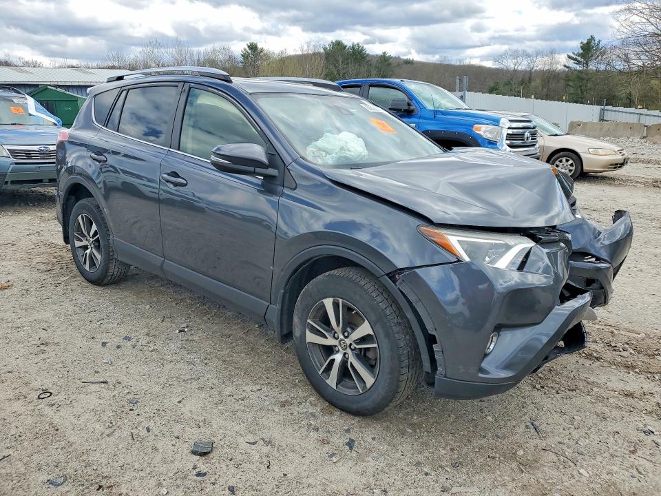 Продаж на аукціоні авто 2018 Toyota Rav4, vin: JTMRFREV7JD255401, номер лоту: 50500346