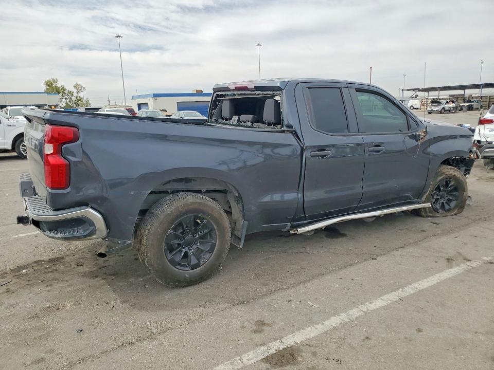 49310446 :رقم المزاد ، 1GCRYAEF7LZ106819 vin ، 2020 Chevrolet Silverado مزاد بيع