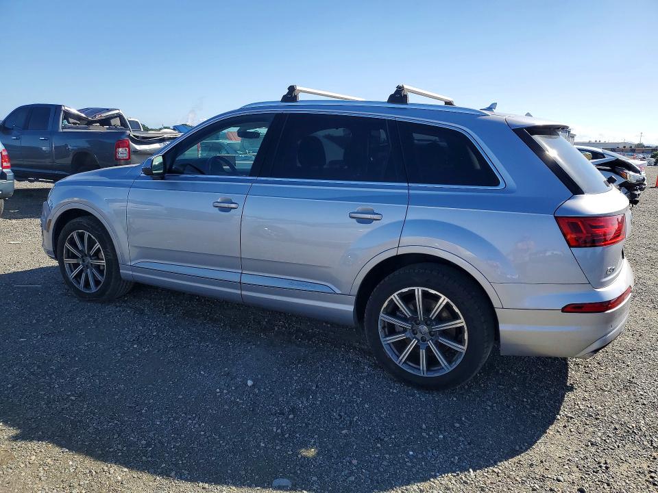 48311756 :رقم المزاد ، WA1VAAF76HD001469 vin ، 2017 Audi Q7 مزاد بيع