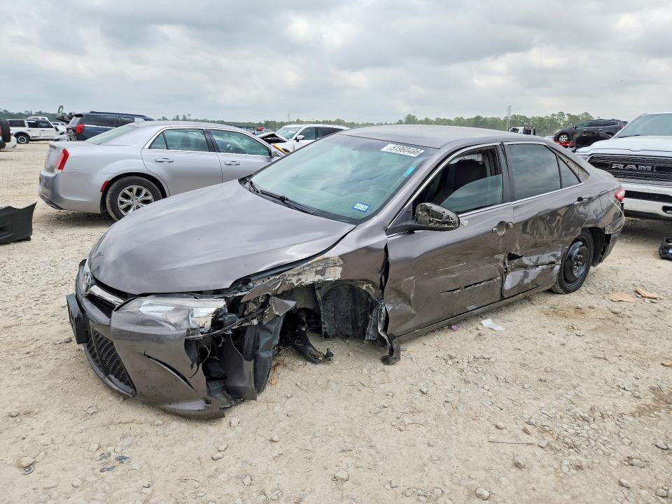 2017 Toyota Camry მანქანა იყიდება აუქციონზე, vin: 4T1BF1FK7HU310362, აუქციონის ნომერი: 51960486