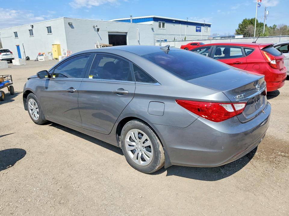 2013 Hyundai Sonata მანქანა იყიდება აუქციონზე, vin: 5NPEB4AC9DH764888, აუქციონის ნომერი: 47528266