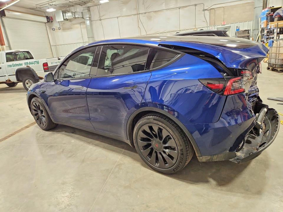 Продаж на аукціоні авто 2021 Tesla Model Y, vin: 5YJYGAEE7MF297672, номер лоту: 48562346