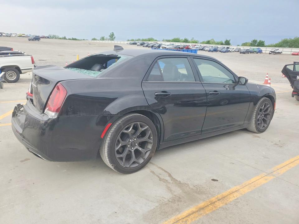 Продаж на аукціоні авто 2017 Chrysler 300, vin: 2C3CCABG0HH630844, номер лоту: 51445236