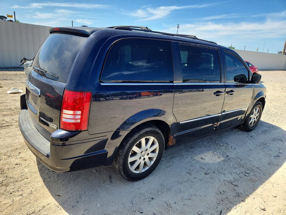 Продажа на аукционе авто 2010 Chrysler Town & Country, vin: 2A4RR8DX5AR428313, номер лота: 49769306