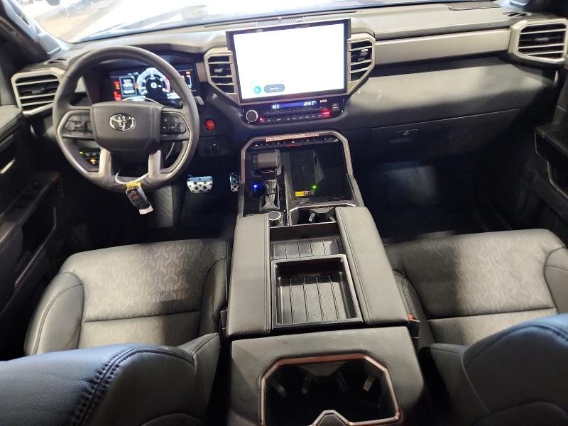 49623876 :رقم المزاد ، 5TFWA5DB0SX323815 vin ، 2025 Toyota Tundra مزاد بيع