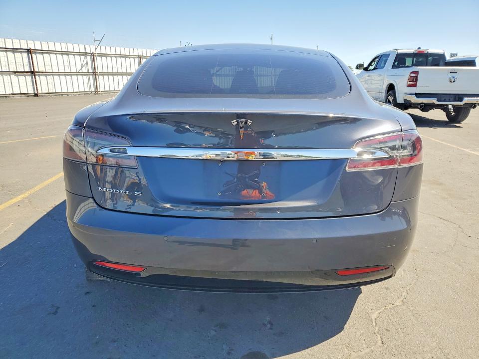 Auction sale of the 2017 Tesla Model S, vin: 5YJSA1E29HF184406, lot number: 49073966