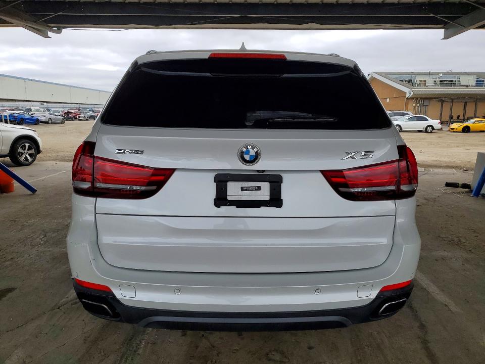 48740896 :رقم المزاد ، 5UXKT0C59G0S75401 vin ، 2016 Bmw X5 مزاد بيع