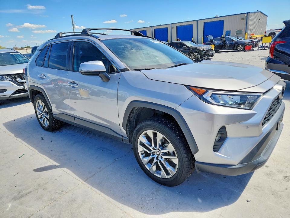 Aukcja sprzedaży 2019 Toyota Rav4, vin: 2T3C1RFV8KC004234, numer aukcji: 49184366