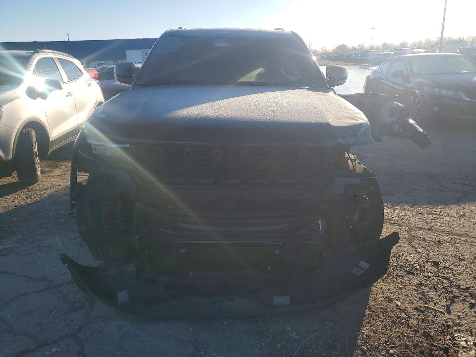 Продажа на аукционе авто 2024 Jeep Grand Cherokee, vin: 1C4RJHAGXR8600540, номер лота: 50233936