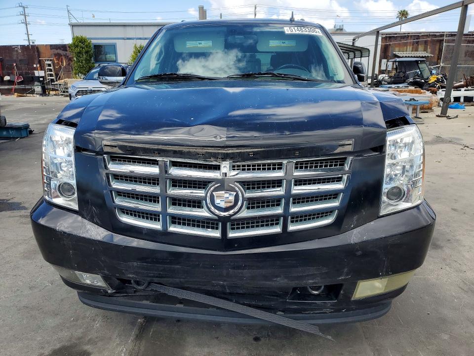 2008 Cadillac Escalade მანქანა იყიდება აუქციონზე, vin: 1GYFK66858R242983, აუქციონის ნომერი: 51483306