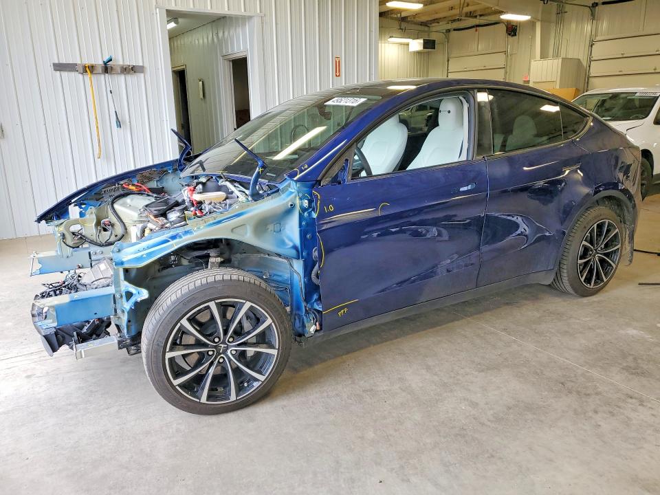 Продажа на аукционе авто 2022 Tesla Model Y, vin: 7SAYGDEE9NF563845, номер лота: 49521316