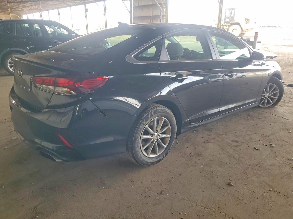 49765216 :رقم المزاد ، 5NPE24AF2JH674620 vin ، 2018 Hyundai Sonata مزاد بيع