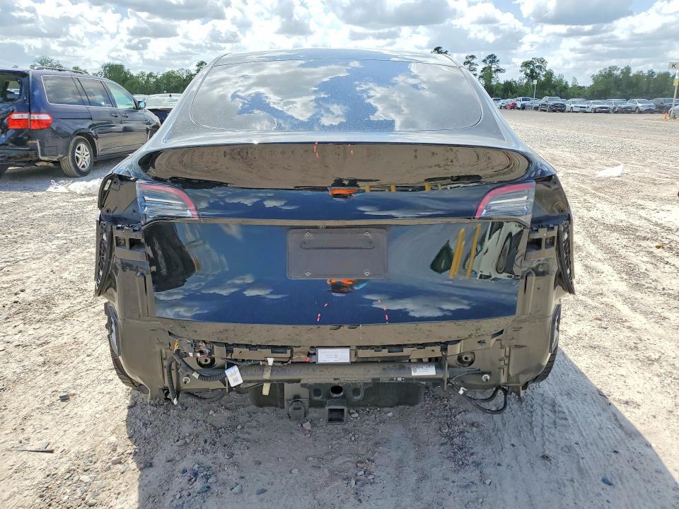 48457646 :رقم المزاد ، 5YJYGDEE6MF178836 vin ، 2021 Tesla Model Y مزاد بيع