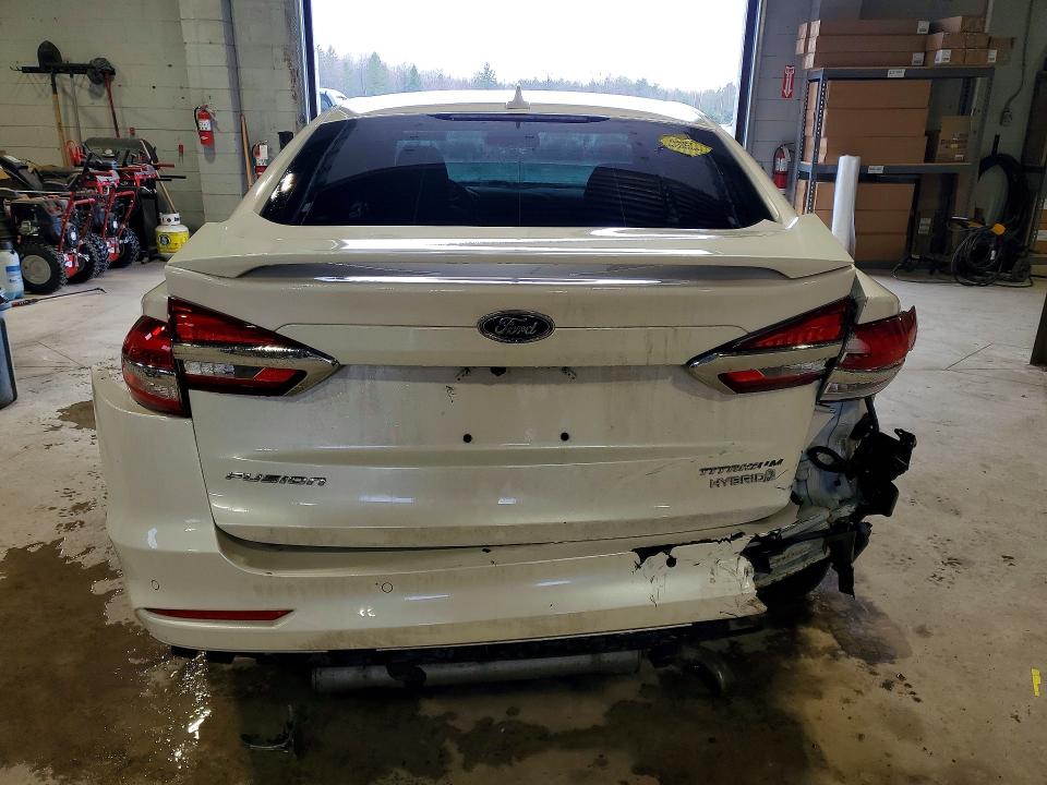 45629566 :رقم المزاد ، 3FA6P0RU9KR244007 vin ، 2019 Ford Fusion مزاد بيع