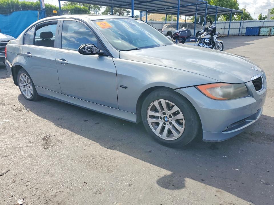 51527166 :رقم المزاد ، WBAVB13526KX49227 vin ، 2006 Bmw 325 مزاد بيع