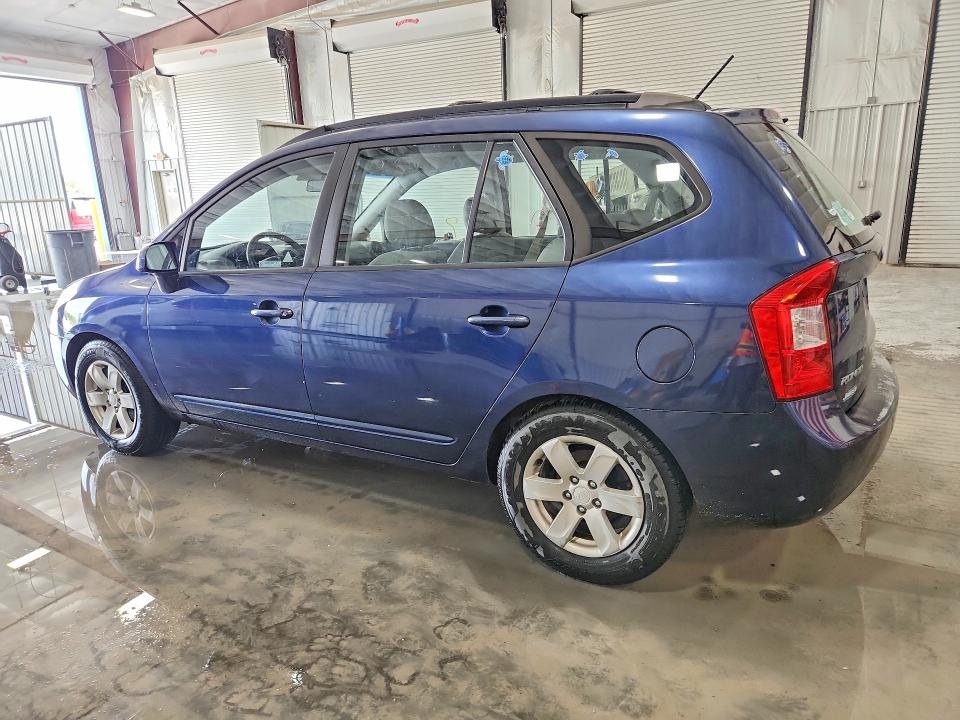 2008 Kia Rondo მანქანა იყიდება აუქციონზე, vin: KNAFG526887182616, აუქციონის ნომერი: 51112366
