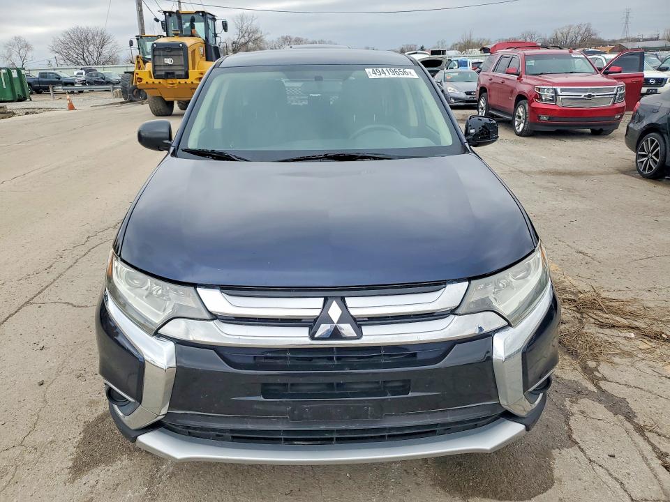 49419656 :رقم المزاد ، JA4AD2A33JJ003557 vin ، 2018 Mitsubishi Outlander مزاد بيع