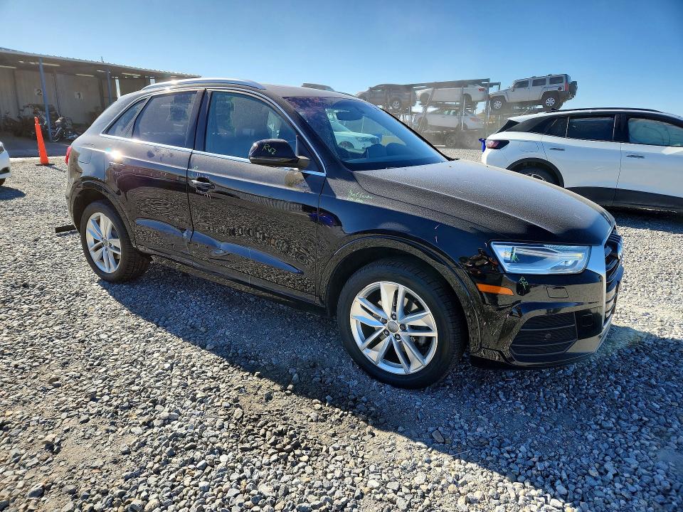 2016 Audi Q3 მანქანა იყიდება აუქციონზე, vin: WA1BFCFS7GR013281, აუქციონის ნომერი: 48675956