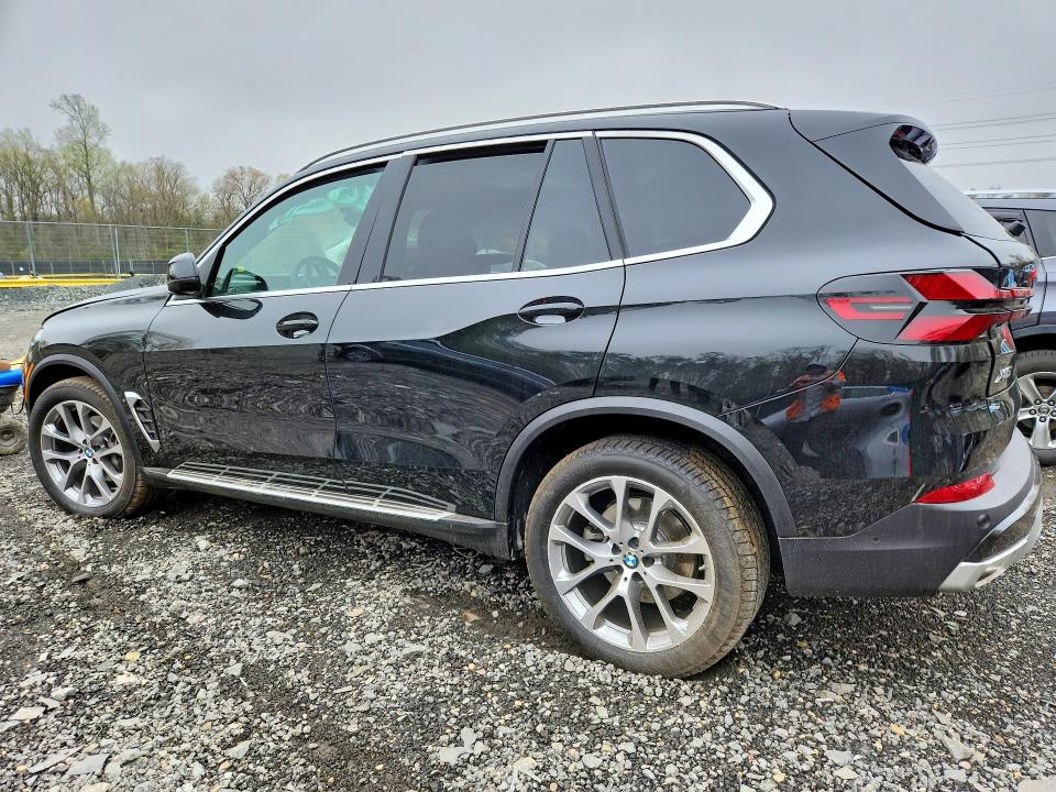 48347896 :رقم المزاد ، 5UX23EU08T9385801 vin ، 2026 Bmw X5 مزاد بيع