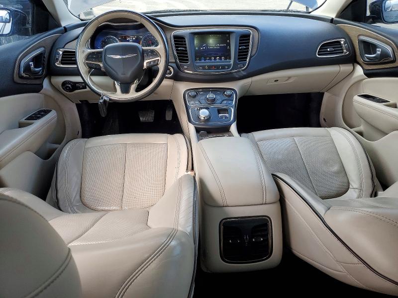 48732216 :رقم المزاد ، 1C3CCCCB8FN570492 vin ، 2015 Chrysler 200 مزاد بيع