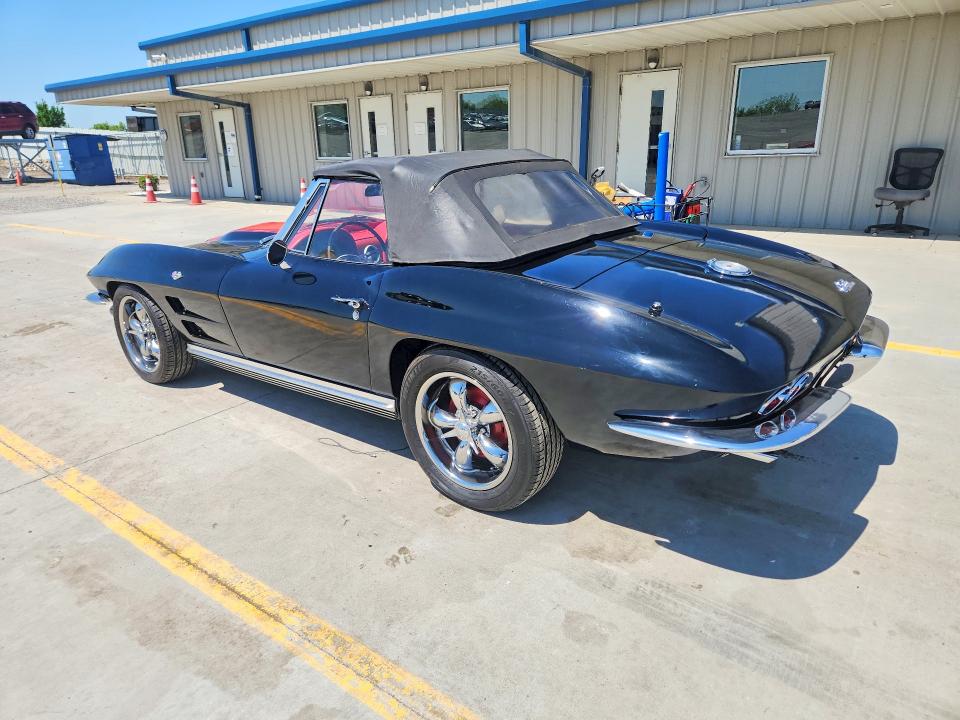 50487206 :رقم المزاد ، 40867S103823 vin ، 1964 Chevrolet Corvette مزاد بيع