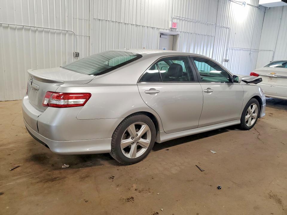 50509226 :رقم المزاد ، 4T1BF3EK4BU149070 vin ، 2011 Toyota Camry مزاد بيع
