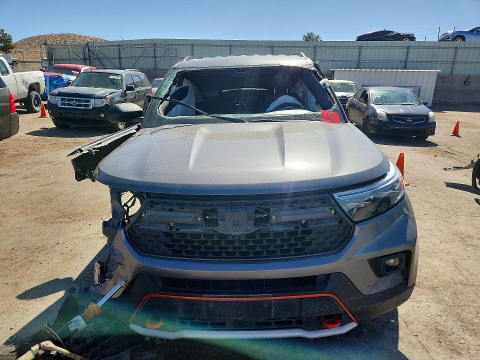 Продажа на аукционе авто 2022 Ford Explorer, vin: 1FMSK8JH2NGA98612, номер лота: 50581616