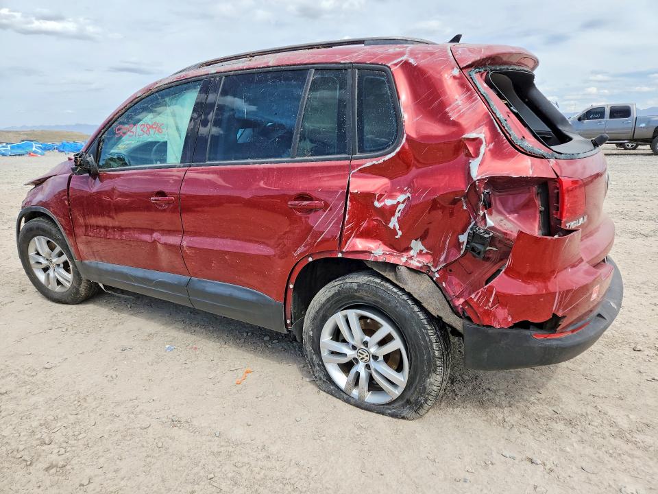 2015 Volkswagen Tiguan მანქანა იყიდება აუქციონზე, vin: WVGBV7AX8FW088649, აუქციონის ნომერი: 50313846