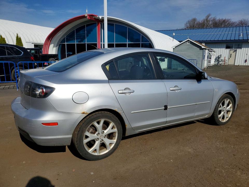 49534076 :رقم المزاد ، JM1BK32GX81165591 vin ، 2008 Mazda 3 مزاد بيع