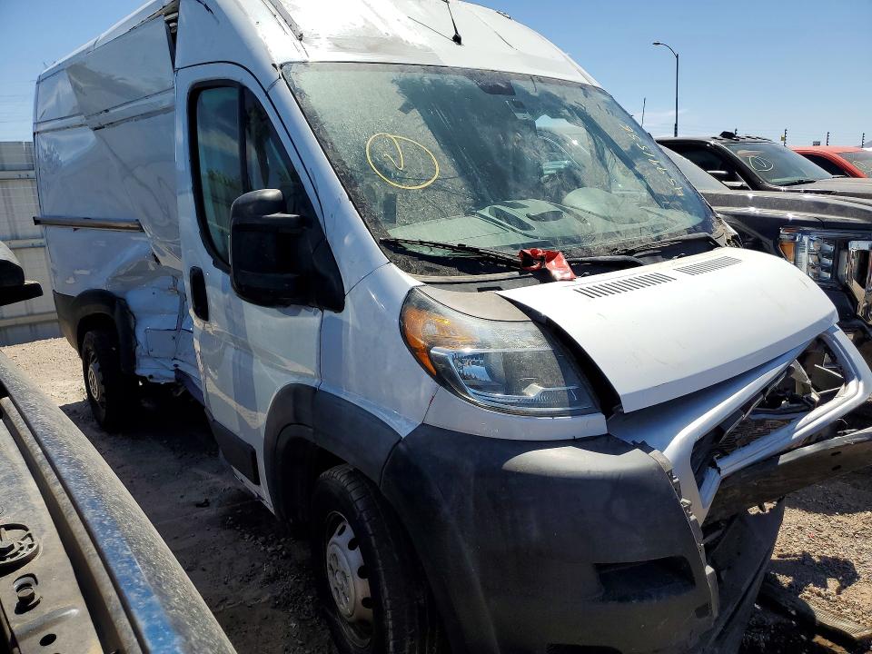 52275626 :رقم المزاد ، 3C6TRVBG8LE103244 vin ، 2020 Ram Promaster 1500 مزاد بيع