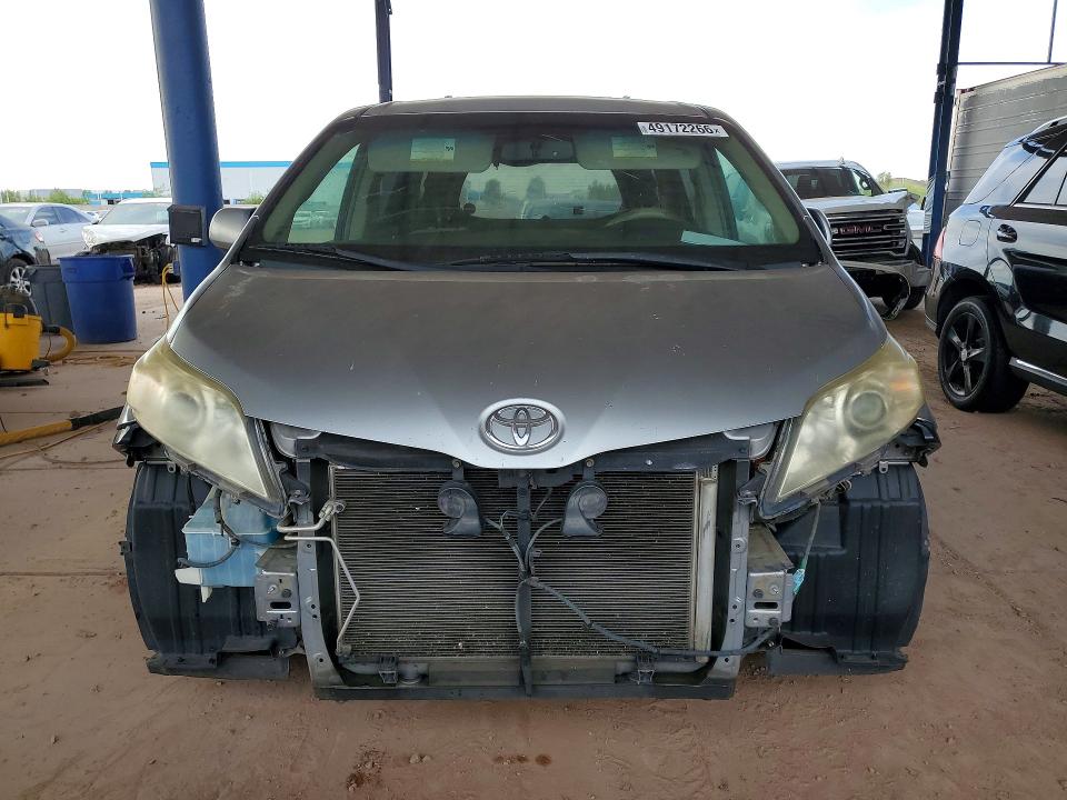 Продажа на аукционе авто 2011 Toyota Sienna, vin: 5TDKK3DC7BS112318, номер лота: 49172266