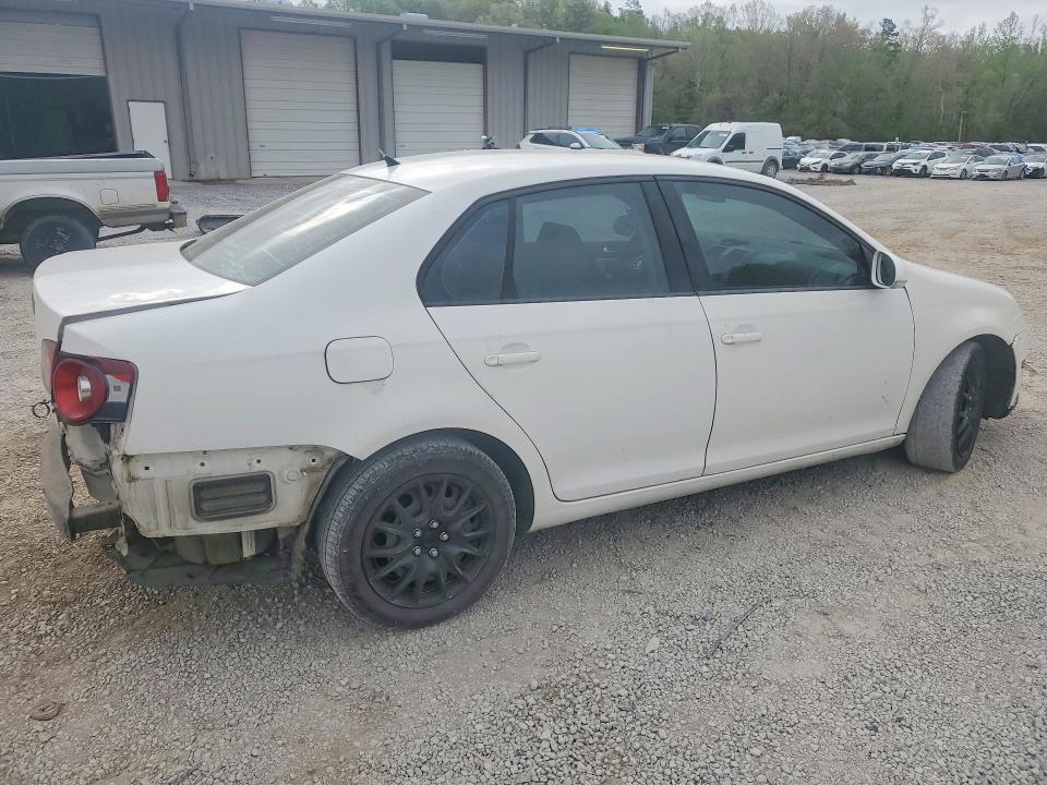 48422076 :رقم المزاد ، 3VWJX7AJ9AM032330 vin ، 2010 Volkswagen Jetta مزاد بيع