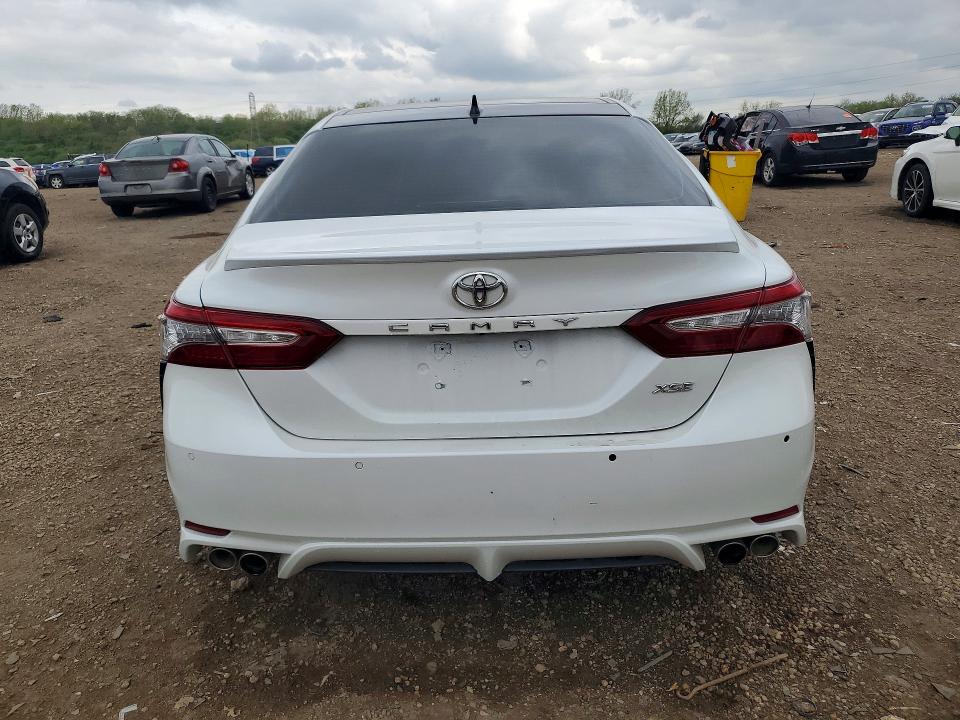 Продаж на аукціоні авто 2018 Toyota Camry, vin: 4T1BZ1HK2JU001859, номер лоту: 50532196