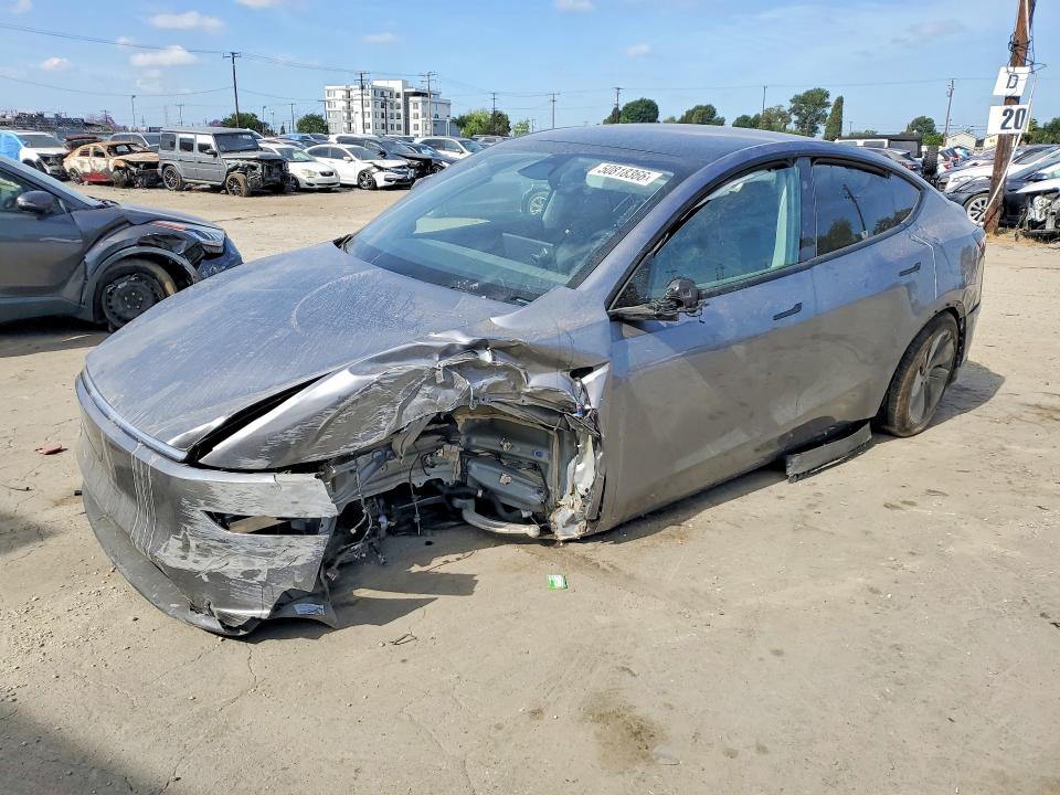50818366 :رقم المزاد ، 7SAYGDED5TF529549 vin ، 2026 Tesla Model Y مزاد بيع