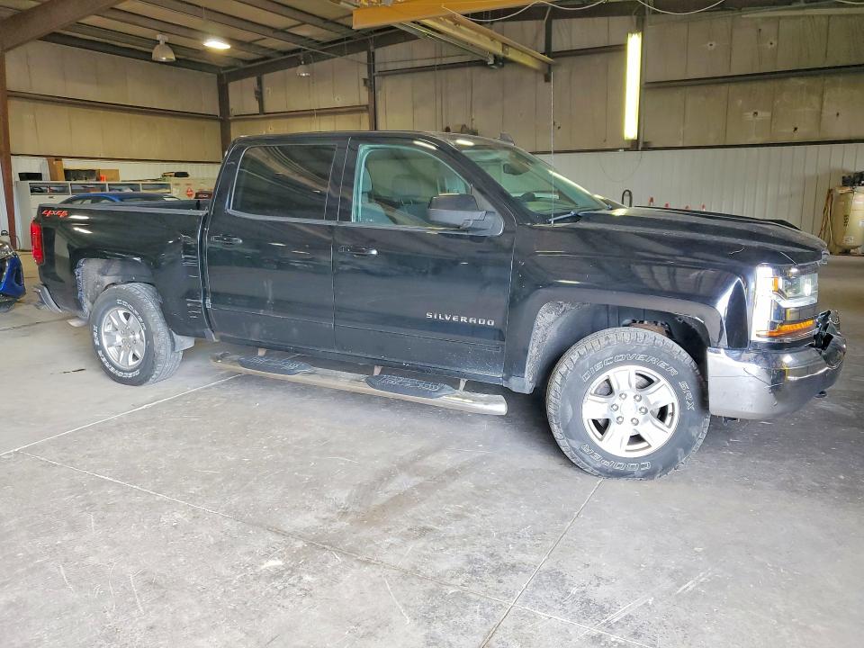 2018 Chevrolet Silverado მანქანა იყიდება აუქციონზე, vin: 3GCUKREC2JG359897, აუქციონის ნომერი: 46779686