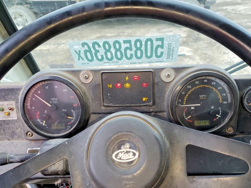 2009 Mack 600 მანქანა იყიდება აუქციონზე, vin: 1M2AU02CX9M002808, აუქციონის ნომერი: 50858836