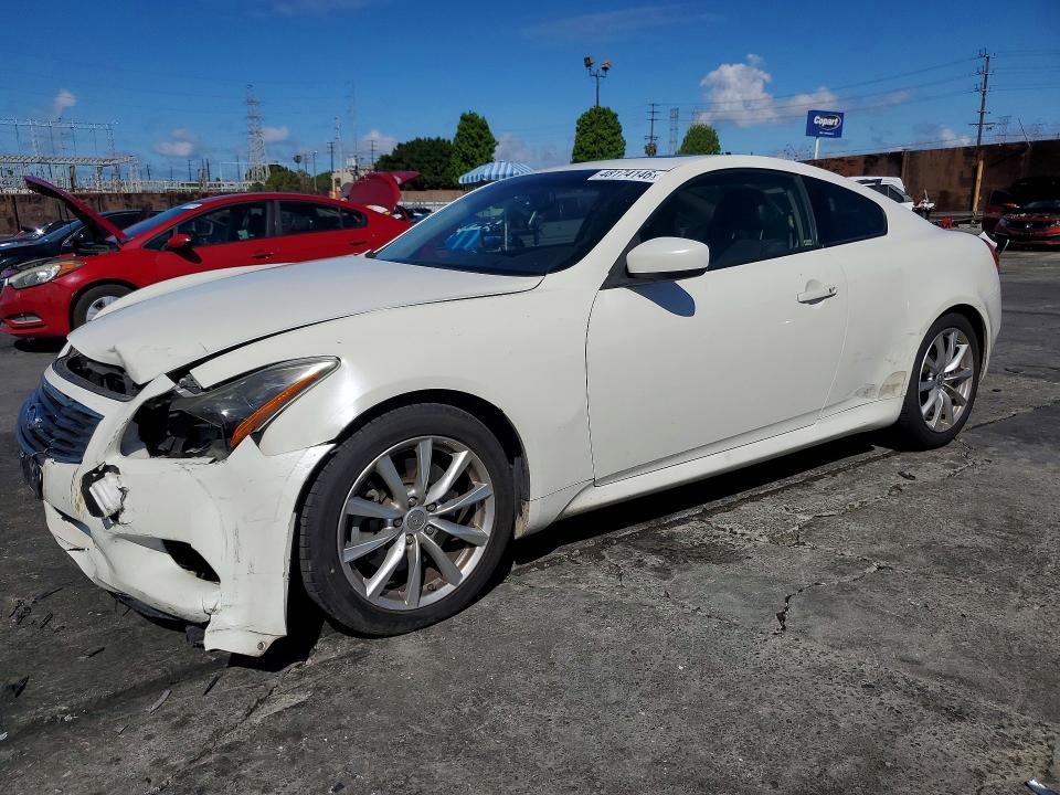 2015 Infiniti Q60 Coupe მანქანა იყიდება აუქციონზე, vin: JN1CV6EK0FM870654, აუქციონის ნომერი: 48174146