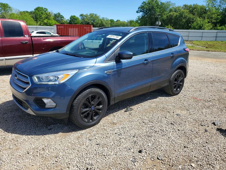48914796 :رقم المزاد ، 1FMCU0HD8JUA44312 vin ، 2018 Ford Escape مزاد بيع