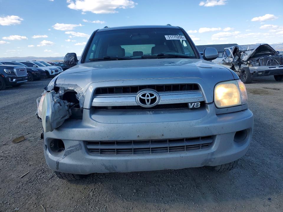 2005 Toyota Sequoia მანქანა იყიდება აუქციონზე, vin: 5TDBT44A95S247919, აუქციონის ნომერი: 51775206