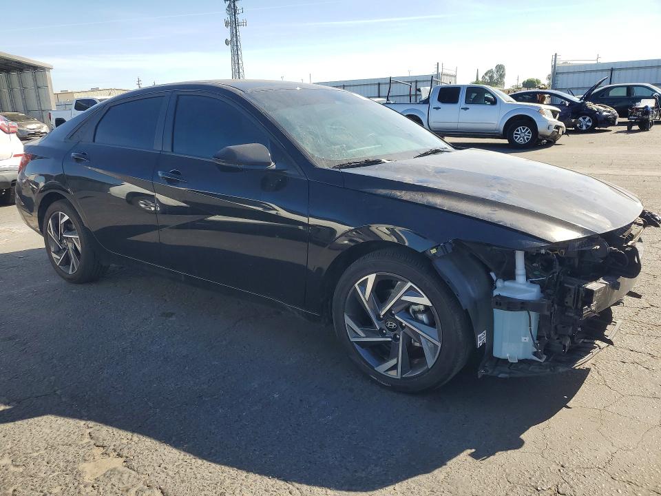 48829836 :رقم المزاد ، KMHLM4DG8SU019189 vin ، 2025 Hyundai Elantra مزاد بيع