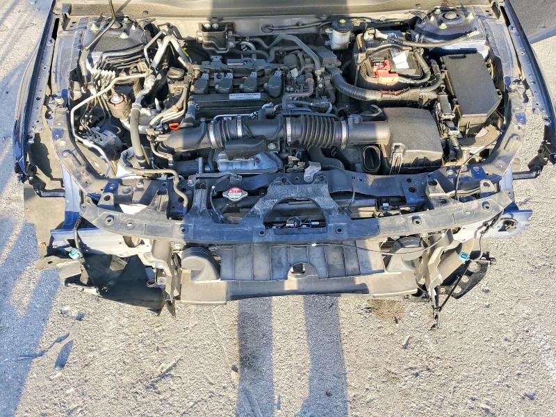 48081316 :رقم المزاد ، 1HGCV1F18JA247526 vin ، 2018 Honda Accord مزاد بيع
