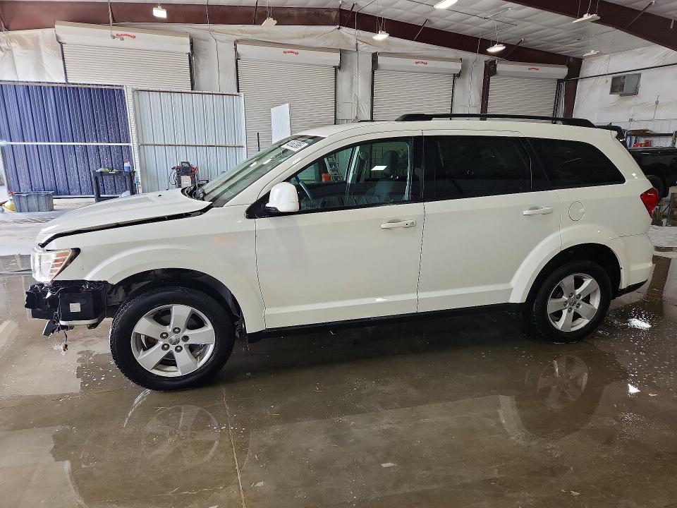 48662386 :رقم المزاد ، 3D4PG1FG5BT561775 vin ، 2011 Dodge Journey مزاد بيع