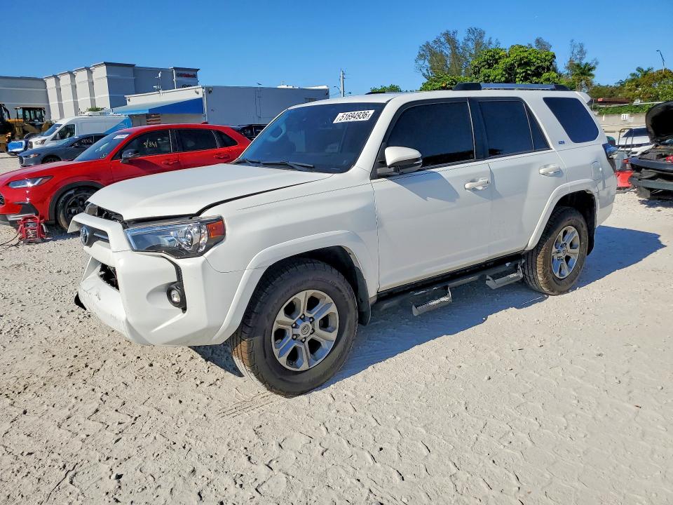 2021 Toyota 4runner მანქანა იყიდება აუქციონზე, vin: JTEFU5JR3M5251463, აუქციონის ნომერი: 51694936