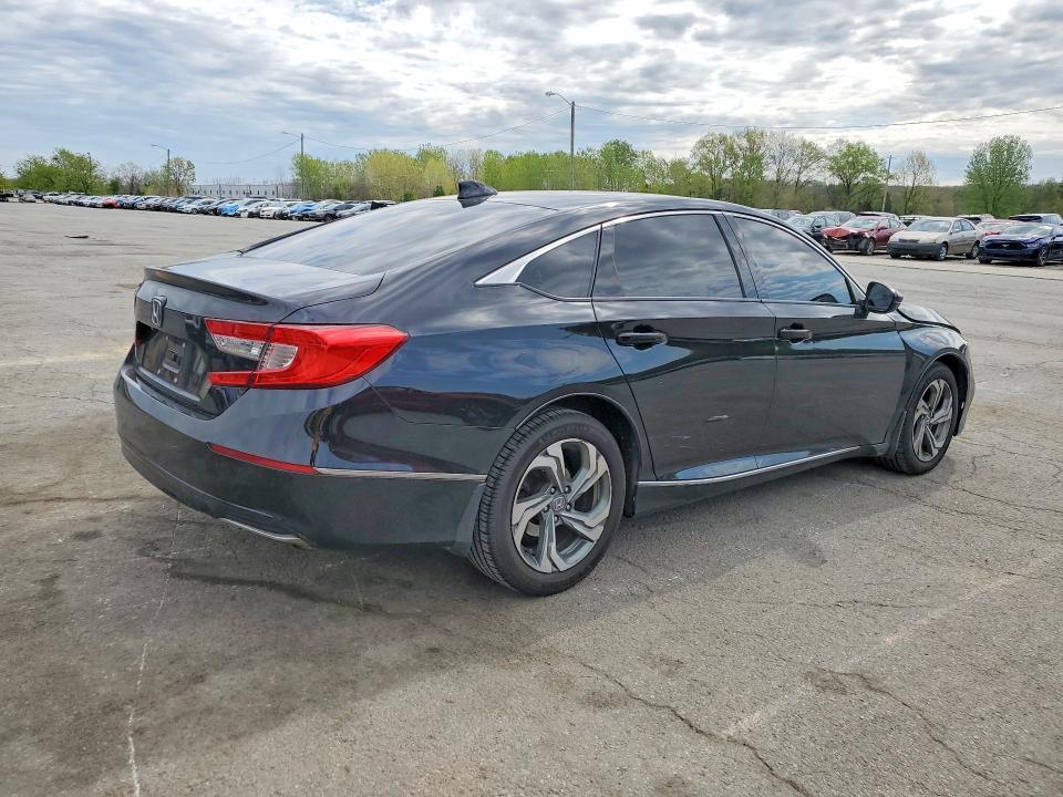 Aukcja sprzedaży 2018 Honda Accord, vin: 1HGCV1F50JA214572, numer aukcji: 49075096