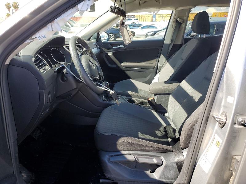 49574366 :رقم المزاد ، 3VV1B7AX0MM117777 vin ، 2021 Volkswagen Tiguan مزاد بيع