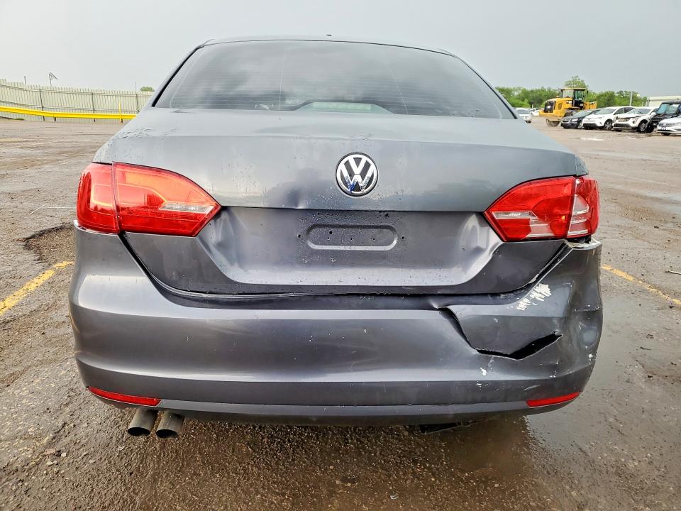 50268686 :رقم المزاد ، 3VW2K7AJ4EM377984 vin ، 2014 Volkswagen Jetta مزاد بيع