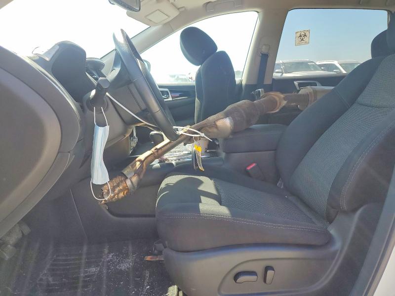49264896 :رقم المزاد ، 5N1DR2MN4HC675476 vin ، 2017 Nissan Pathfinder مزاد بيع