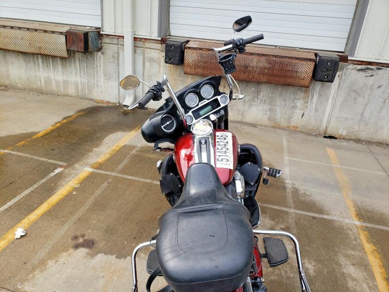 51454246 :رقم المزاد ، 1HD1FC410AB672541 vin ، 2010 Harley-davidson Flhtcu مزاد بيع