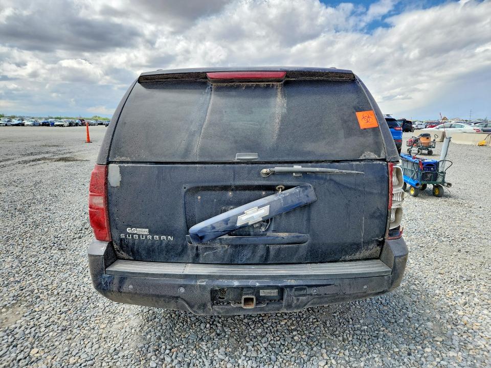 Продажа на аукционе авто 2007 Chevrolet Suburban, vin: 1GNFK16327J172635, номер лота: 51501636