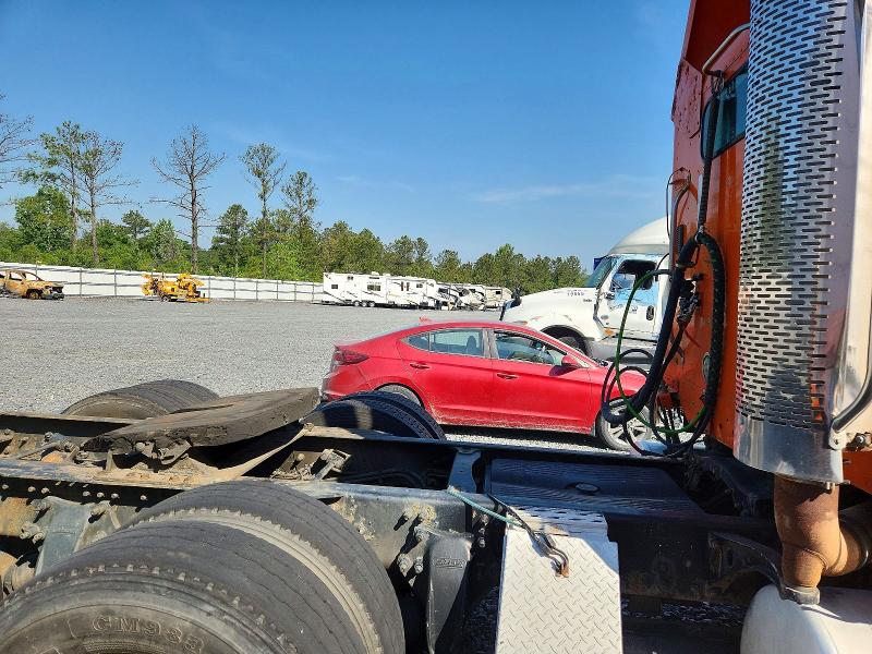 52436516 :رقم المزاد ، 1FUJBBCK97LW34688 vin ، 2007 Freightliner Conventional مزاد بيع